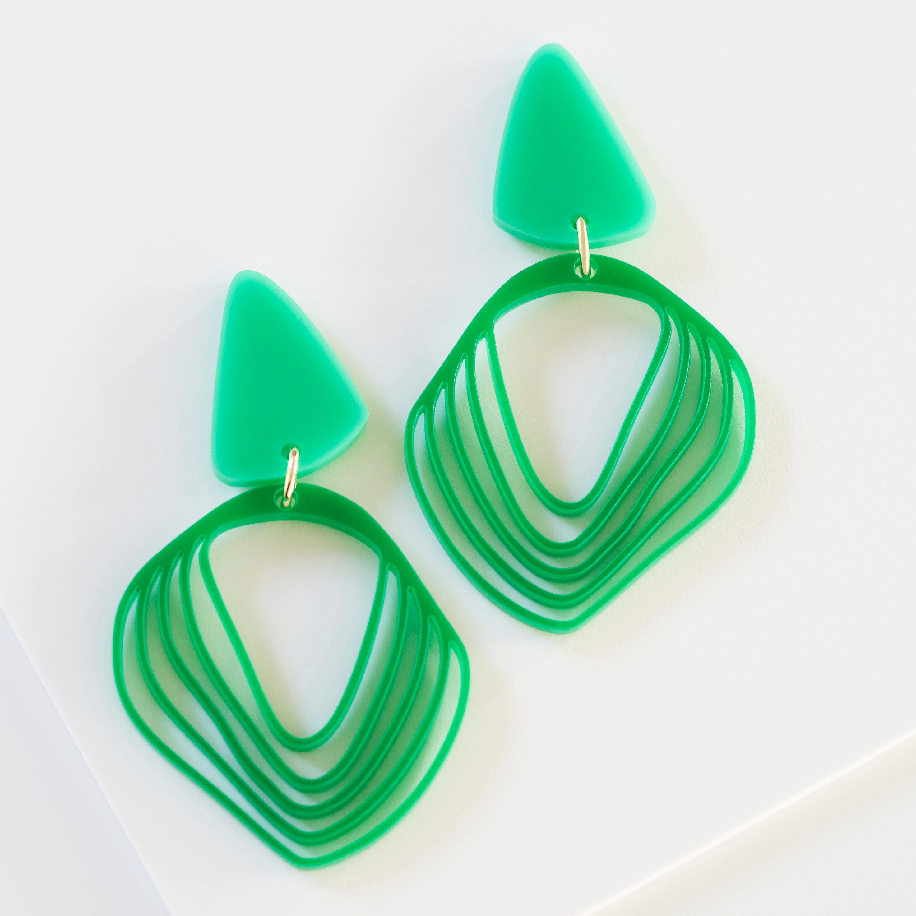 Anikó - jungle and emerald-Veronica Antonucci-Veronica Antonucci-nachhaltige-statement-ohrringe-schweiz