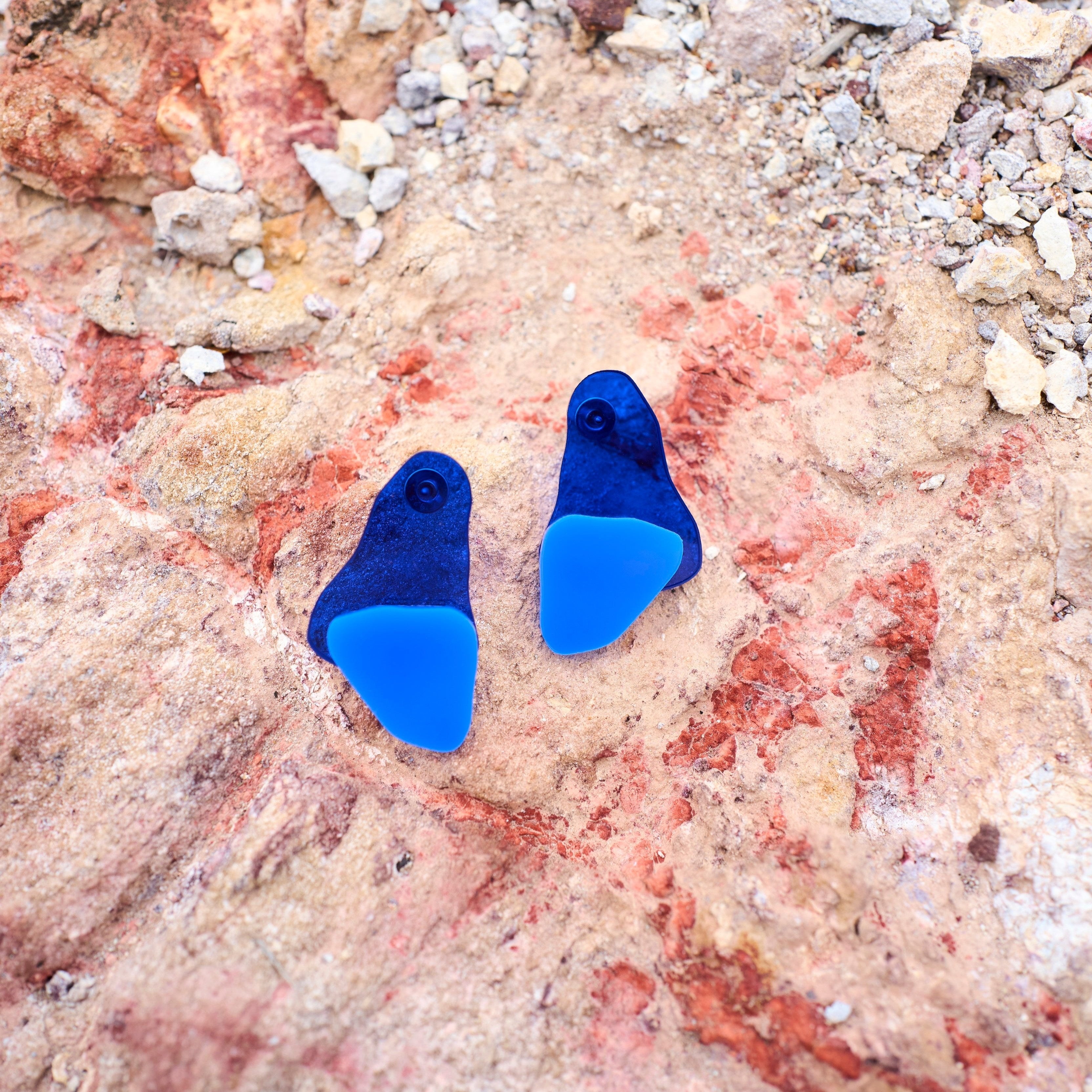 Salt-acrylic glass-Veronica Antonucci-Veronica Antonucci-nachhaltige-statement-ohrringe-schweiz