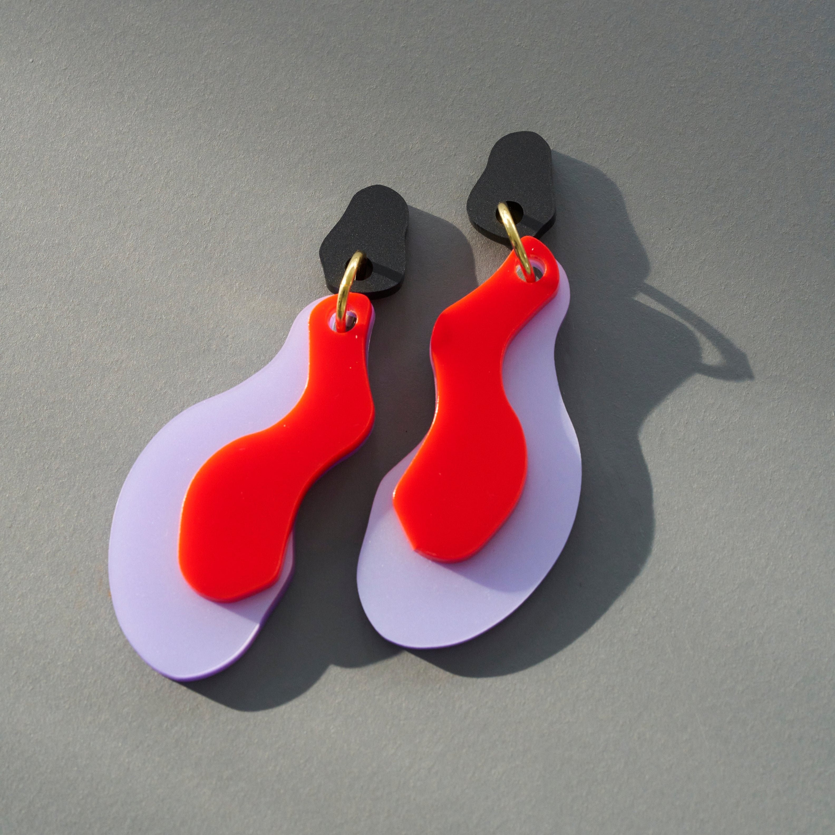 Waterlove-acrylic glass-Veronica Antonucci-Veronica Antonucci-nachhaltige-statement-ohrringe-schweiz